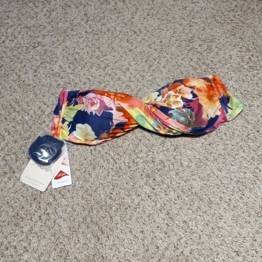 MAKE OFFER ~ ☀️🏖 NWT Saha swim wrap bandeau top, NWT